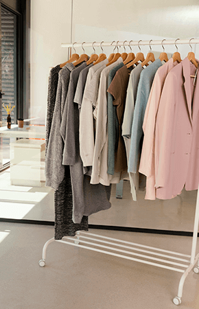 Customized gift crafting